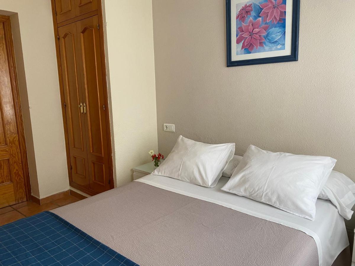 Hostal Moscatel Málaga Dış mekan fotoğraf