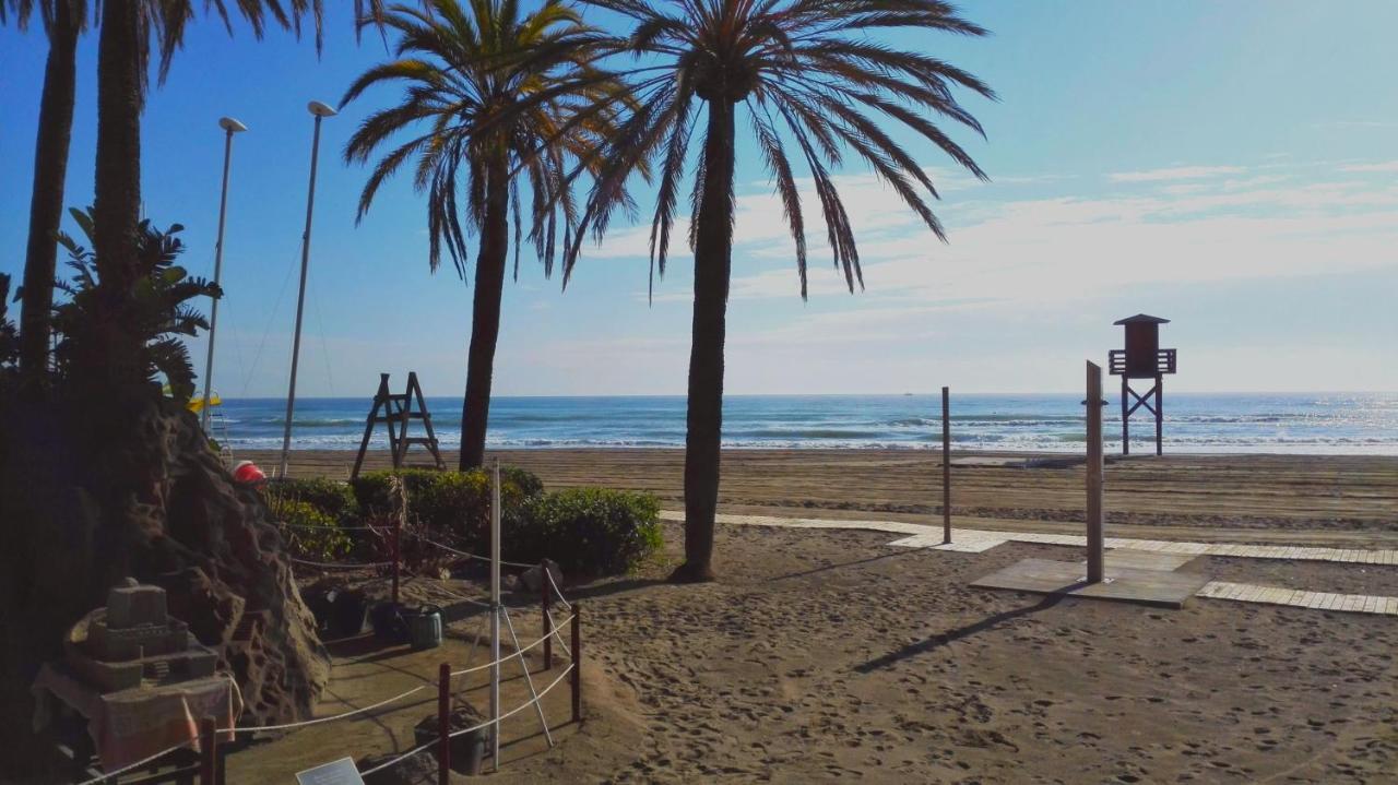 Hostal Moscatel Málaga Dış mekan fotoğraf
